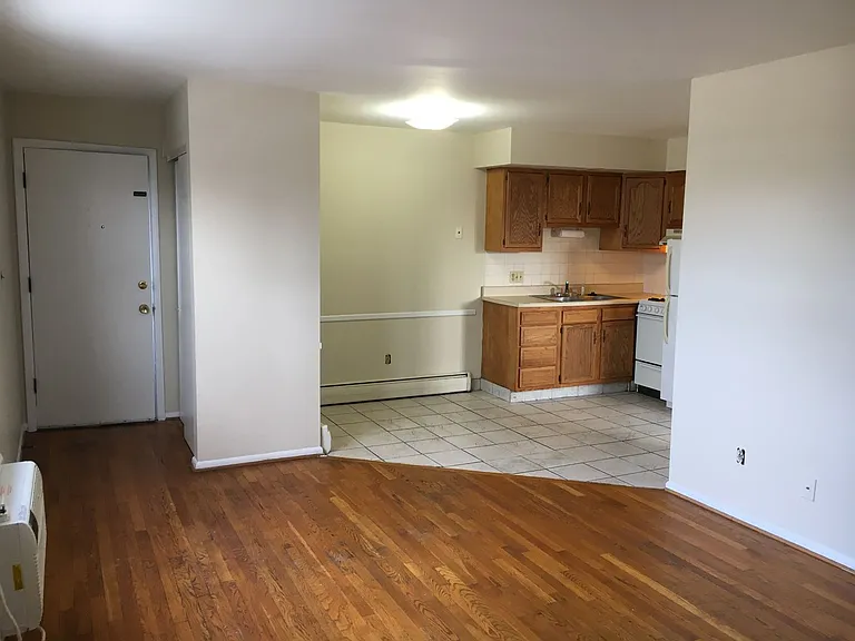 676 Riverview Dr — Photo 11