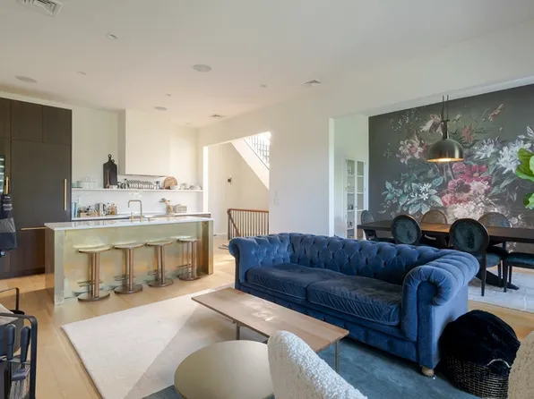 537 Massachusetts Ave APT 4, Roxbury, MA 02118