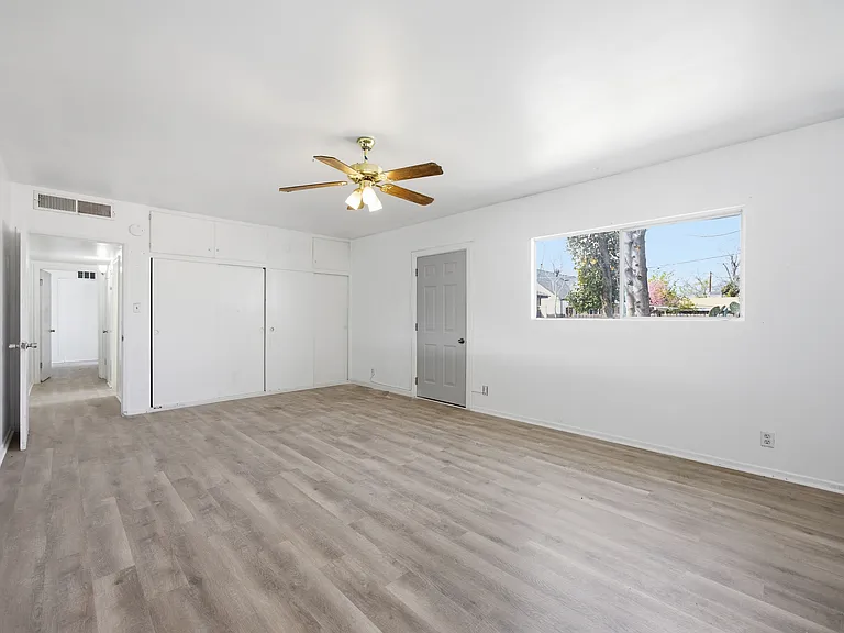 728 Lincoln St #C — Photo 4