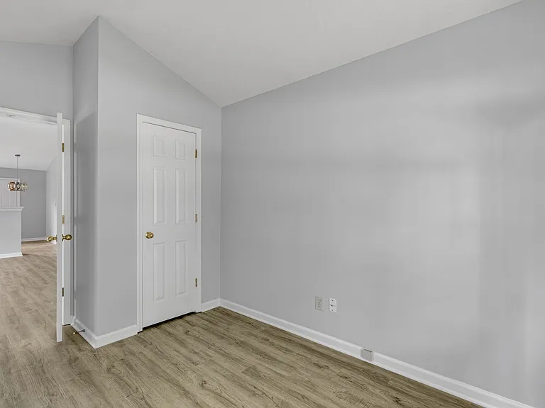 5182 Pin Oak Dr — Photo 13