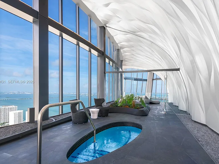 1000 Biscayne Blvd #4401 — Photo 38