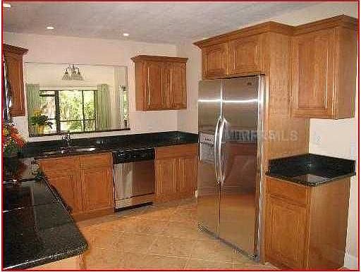 3rd image of 575 Darby Way