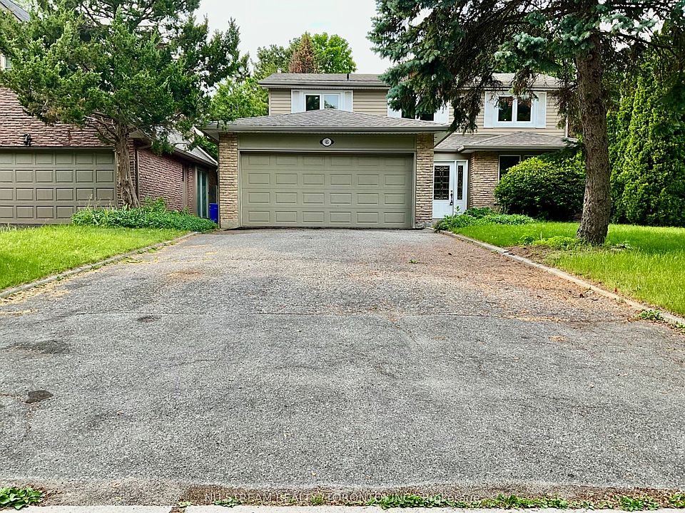 1st image of 45 Emmeloord Cres