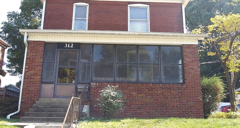 1st image of 312 N Oak St