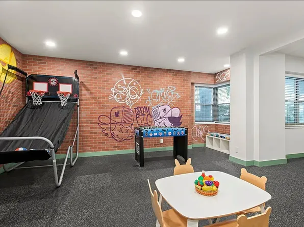 70 East 10th Street image 21 of 21