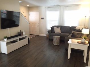 196 E Rockey Park Ln, Draper, UT 84020