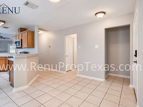 4th image of 24830 Broad Pine Dr
