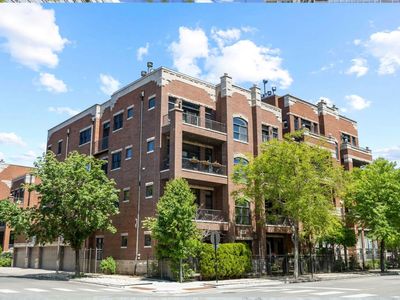 1122 W Hubbard St APT 4E, Chicago, IL, 60642