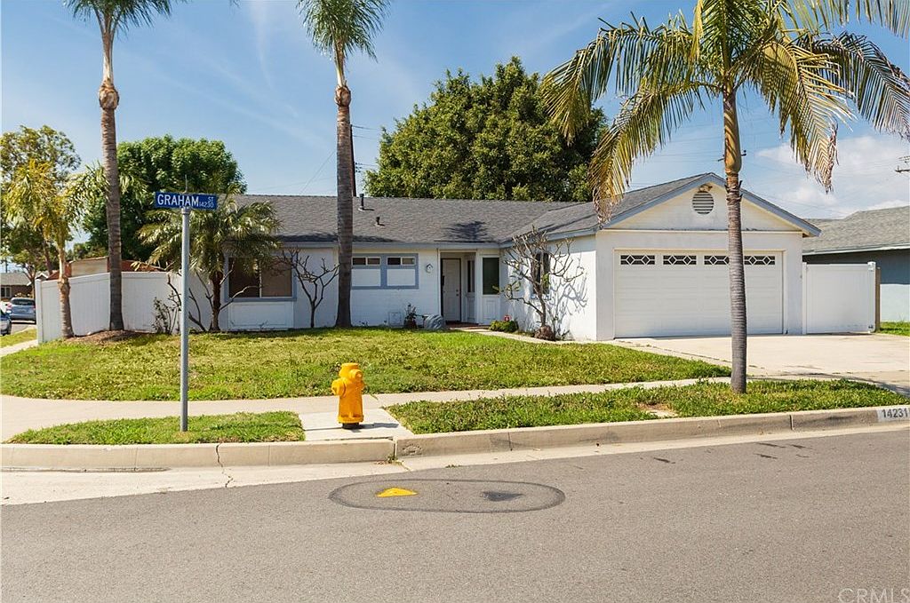 14231 Graham St, Huntington Beach, CA 92647 Zillow