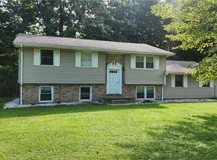 10770 Infirmary Rd, Mantua, OH 44255