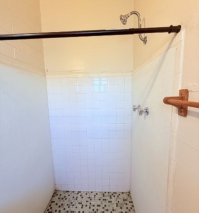 5th image of 240 W Sahuaro St APT 1