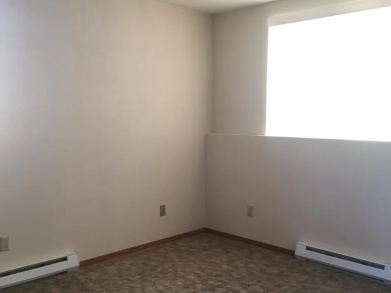 17 Yellowstone St #3 — Photo 9