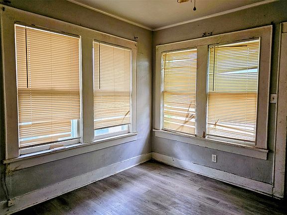 4th image of 2612 Wilkinson Ave