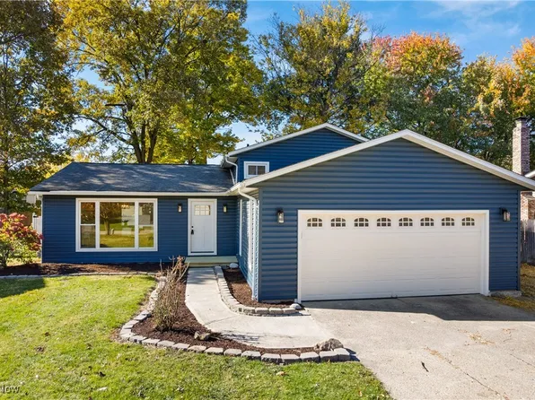 328 Crestway Oval, Brunswick, OH 44212