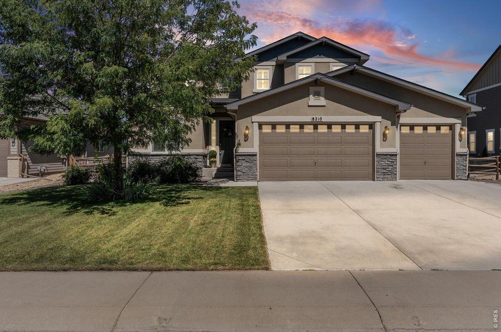 8210 Cherry Blossom Dr