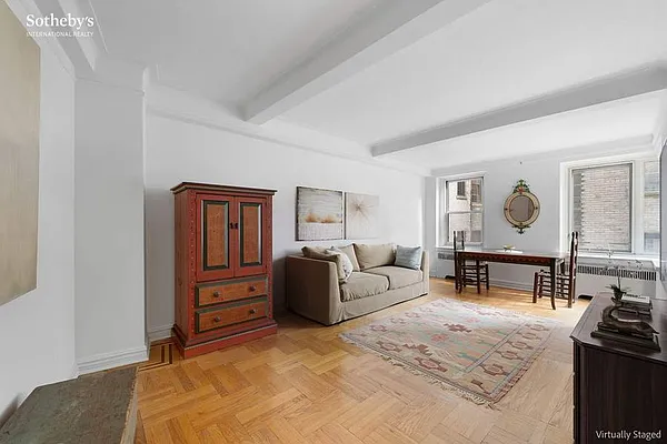 Rented by Sotheby's International Realty | media 18