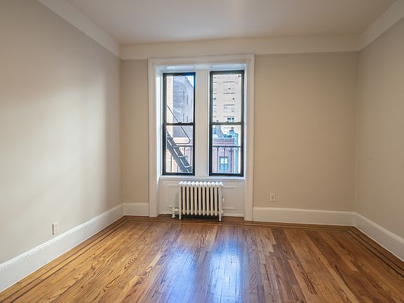 3rd image of 142 E 27th St APT 4F