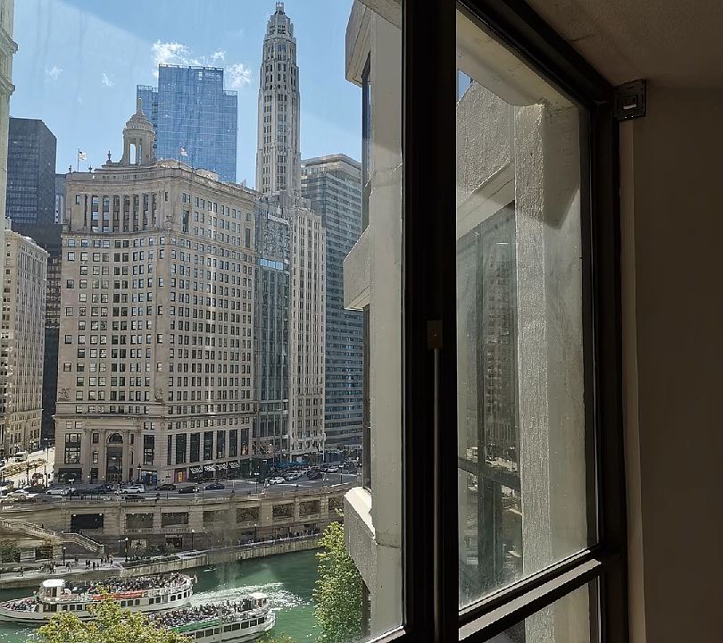 1st image of 405 N Wabash Ave Unit 512