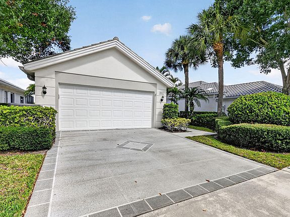 4th image of 8081 SE Double Tree Drive