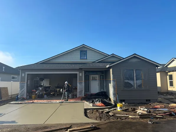 3720 Agate Meadows Ct, White City, OR 97503