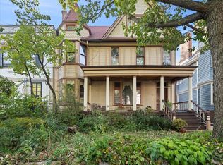 5756 S Harper Ave, Chicago, IL 60637