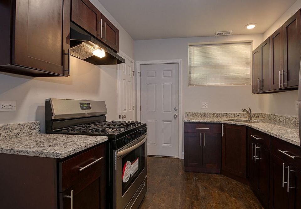 1st image of 7205 S Dorchester Ave #3B
