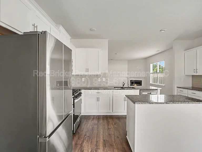 11010 Austin Estates Dr — Photo 12