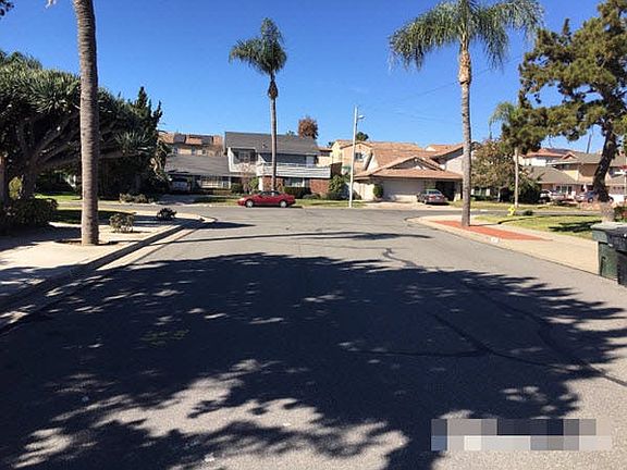 3rd image of 407 Saint Andrews Ave