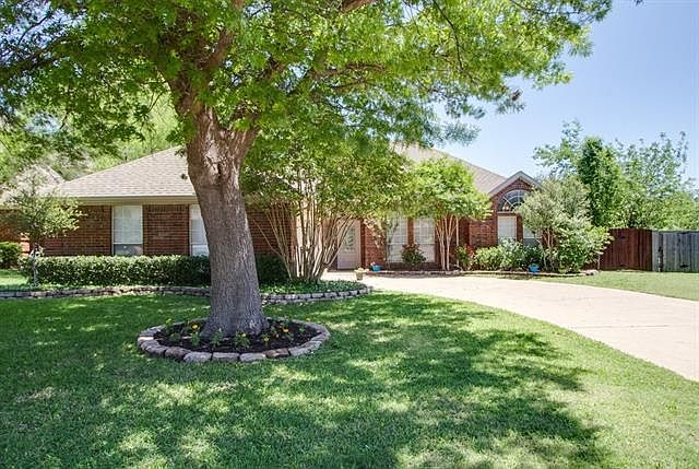 1st image of 2532 Brown Dr