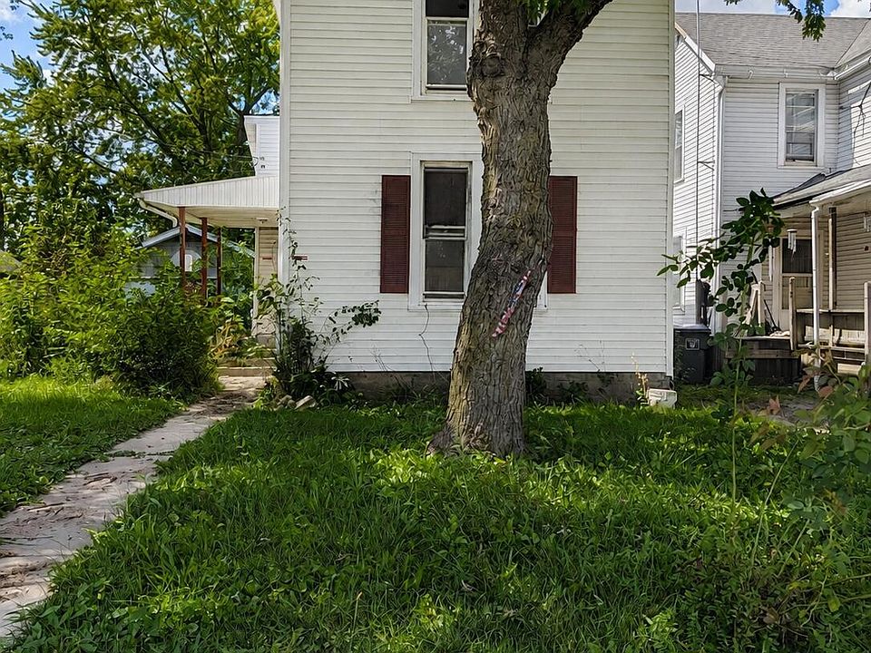 1st image of 919 N Main St