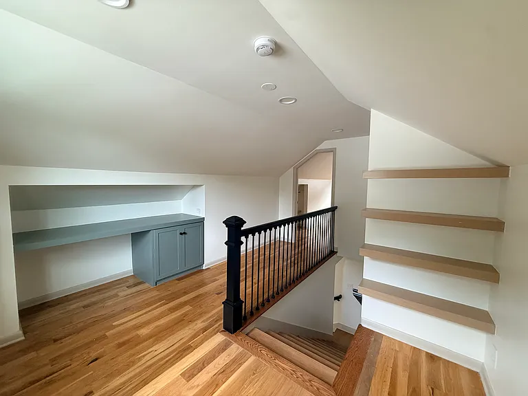 2408A Inga St — Photo 11