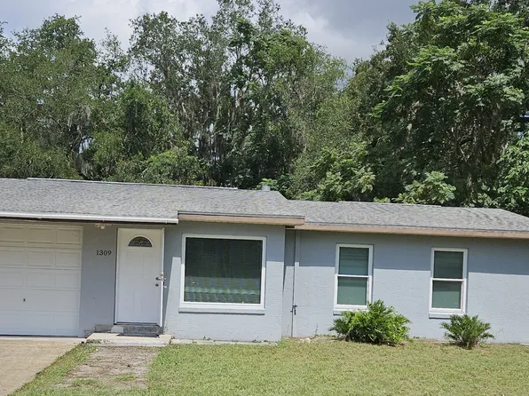 1309 Braebury Dr, Leesburg, FL 34748