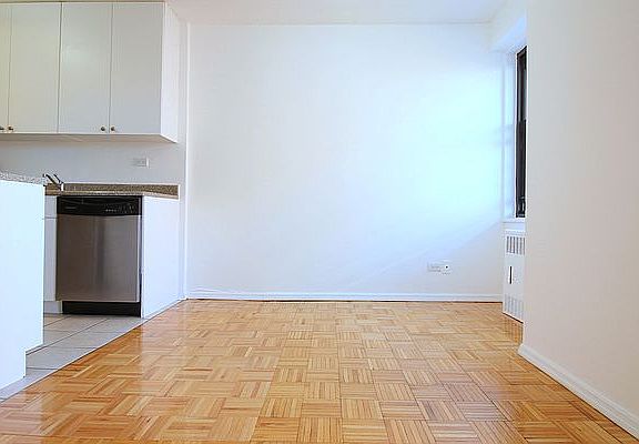 5th image of 175 W 90th St APT 10J