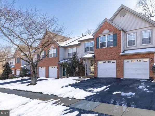 521 Jason Dr, Southampton, PA 18966