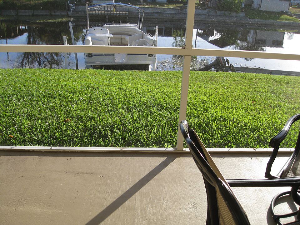 2nd image of 1549 Lake Dr