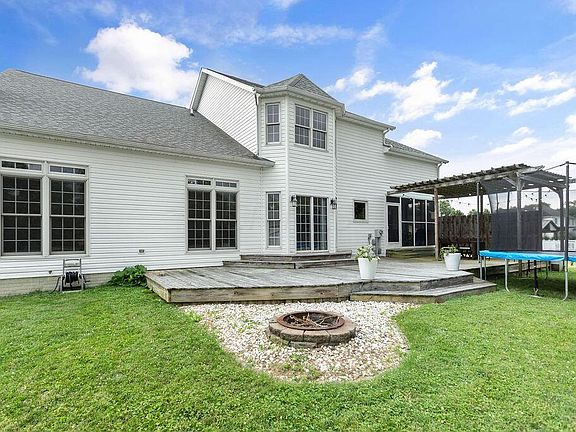 5th image of 2815 Bridlewood St