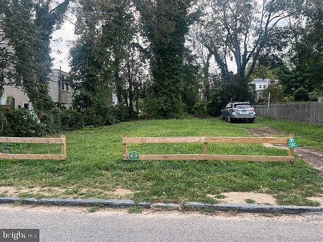 1st image of 155 W Price St