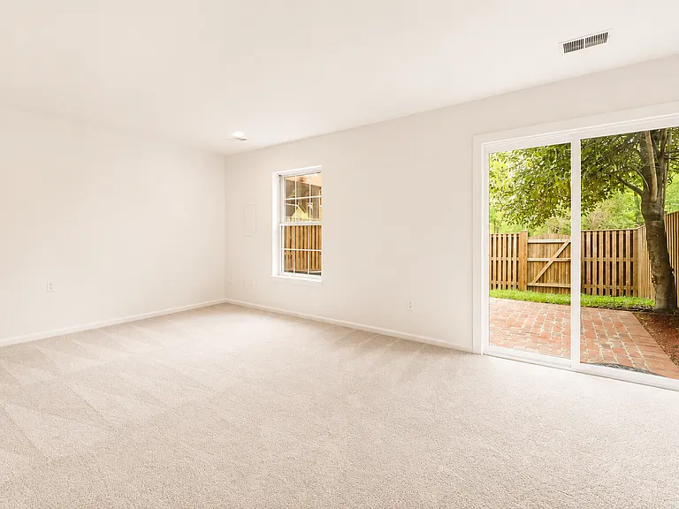 3603 Sweethorn Ct — Photo 27
