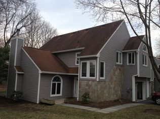 27 Braemar Dr, Rockaway, NJ 07866