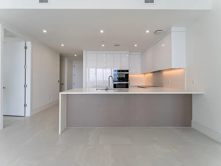 220 Lake Shore Dr #1011 — Photo 14