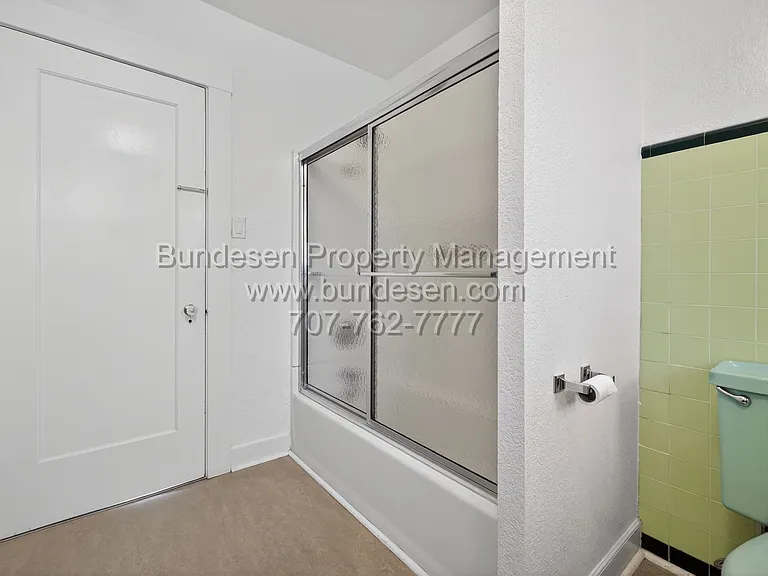 612 Petaluma Blvd S — Photo 23