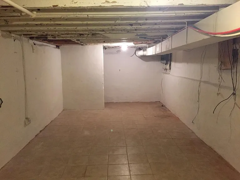 4039 Green St #1 — Photo 8