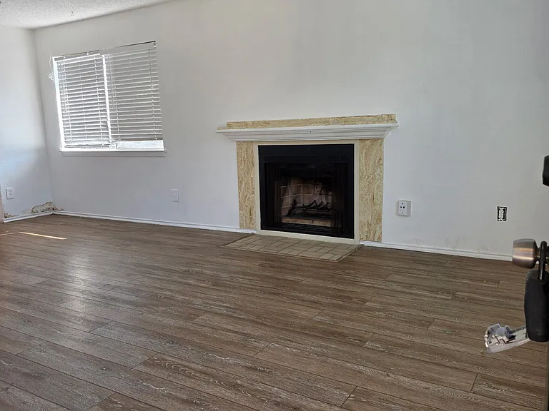 2411 Springmont Ct #2409 — Photo 2