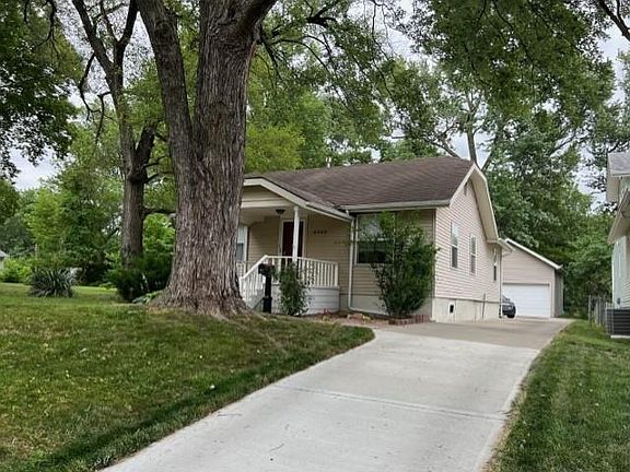 2nd image of 4205 Elledge Dr