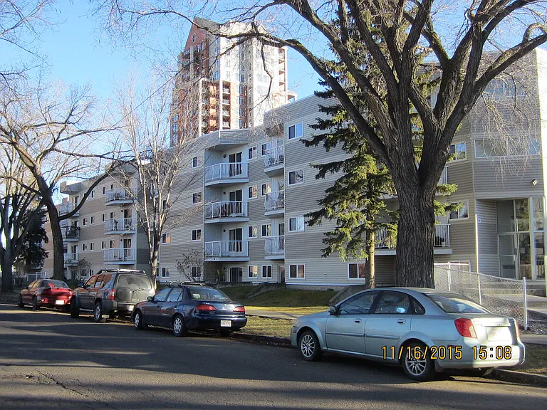 9023 105a Ave NW — Photo 1