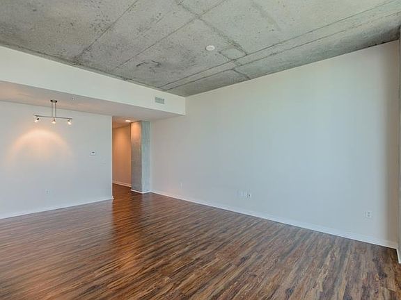 4th image of 777 N Ashley Dr Unit 2704