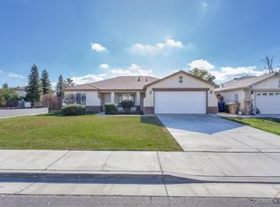 4403 Blue Devils Ave, Bakersfield, CA 93313