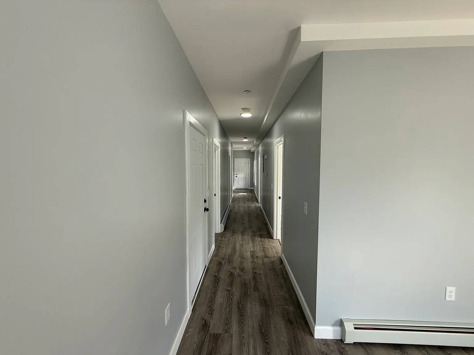 4 bed, 1.0 bath, 850 sqft, $2,800 — Photo 4