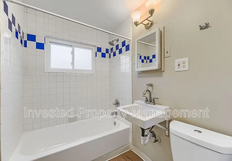 5410 E Asbury Ave — Photo 10