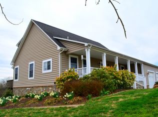 490 Poor House Rd, Front Royal, VA 22630